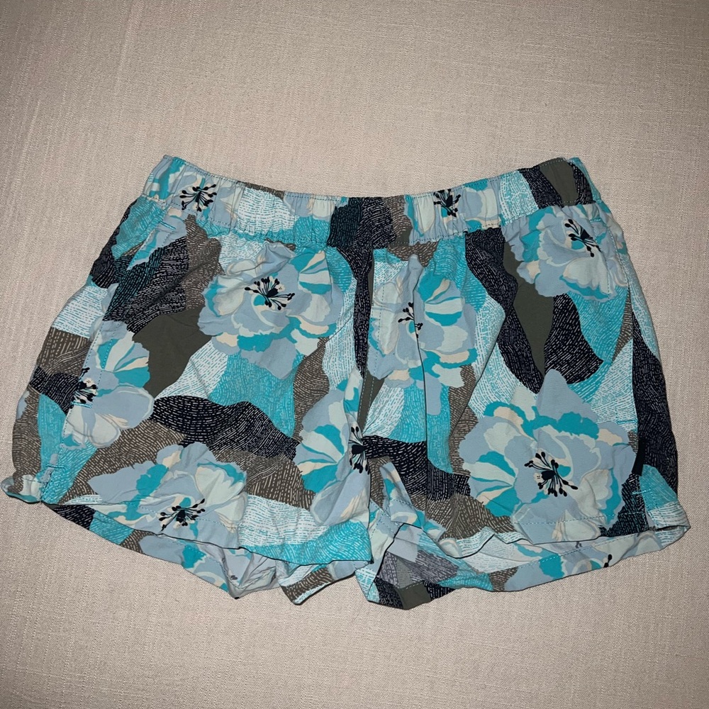 Women's Patagonia Barely Baggies Shorts 2.5” Blue Floral Size S